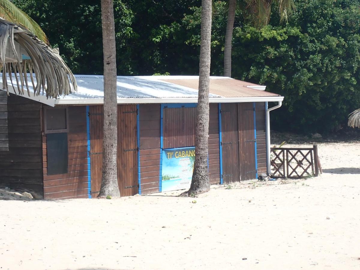 Ti Kaz Emeraude - Mer, Soleil Et Sable Fin, Piscine Et Tennis Saint-Francois  Exteriör bild